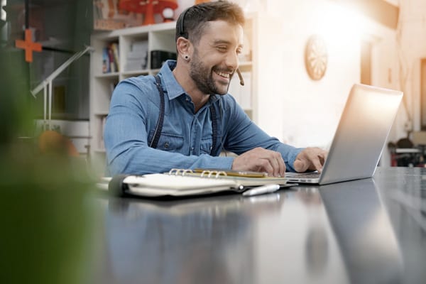 The Amazing Technology Behind VoIP Software