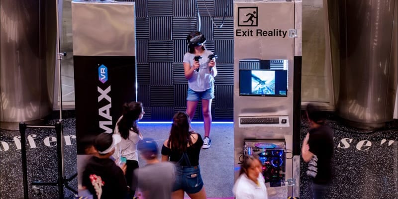 Reality VR Cube